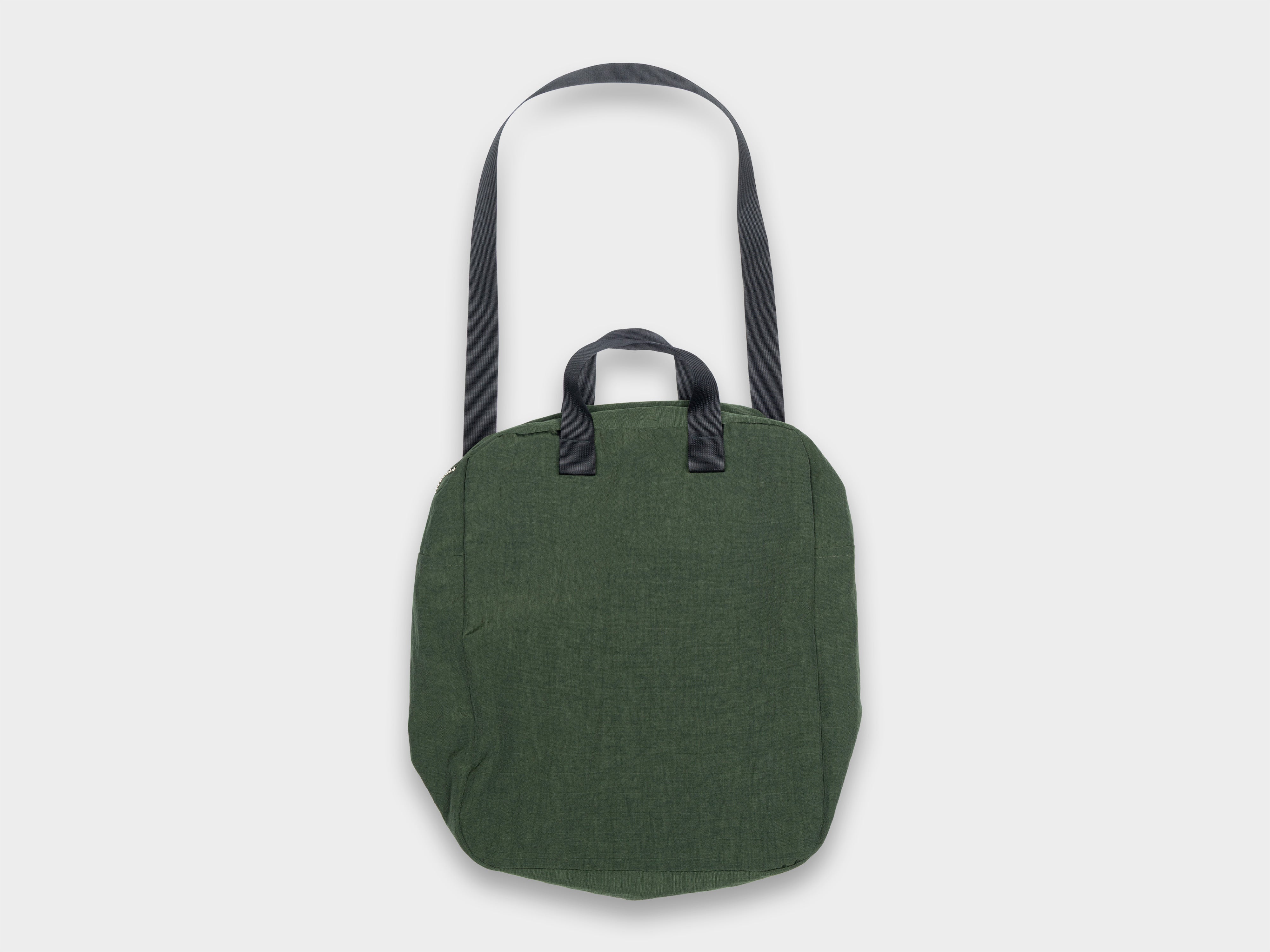 R21B0 "Zip Tote" Jungle Nylon