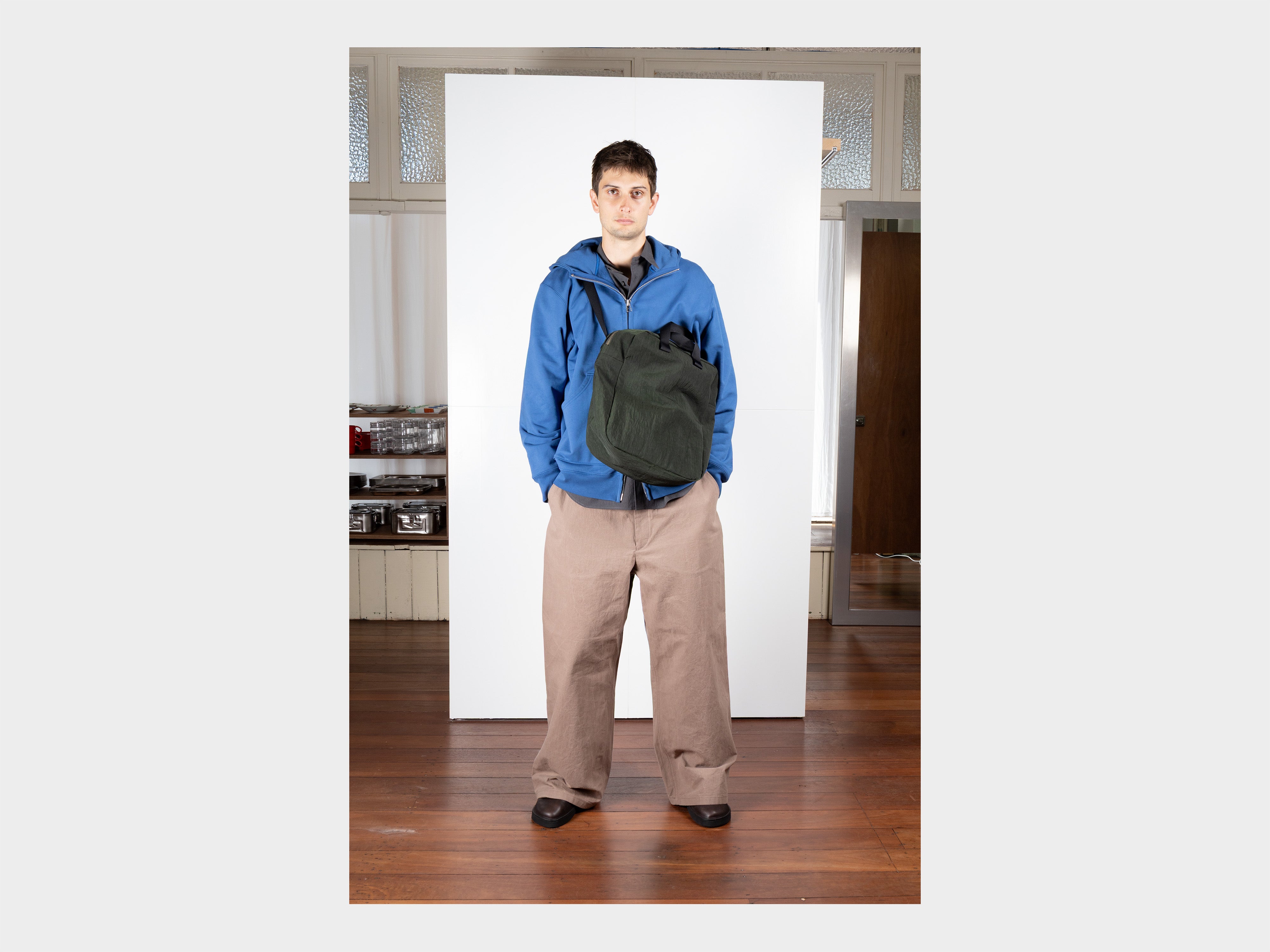 R21B0 "Zip Tote" Jungle Nylon