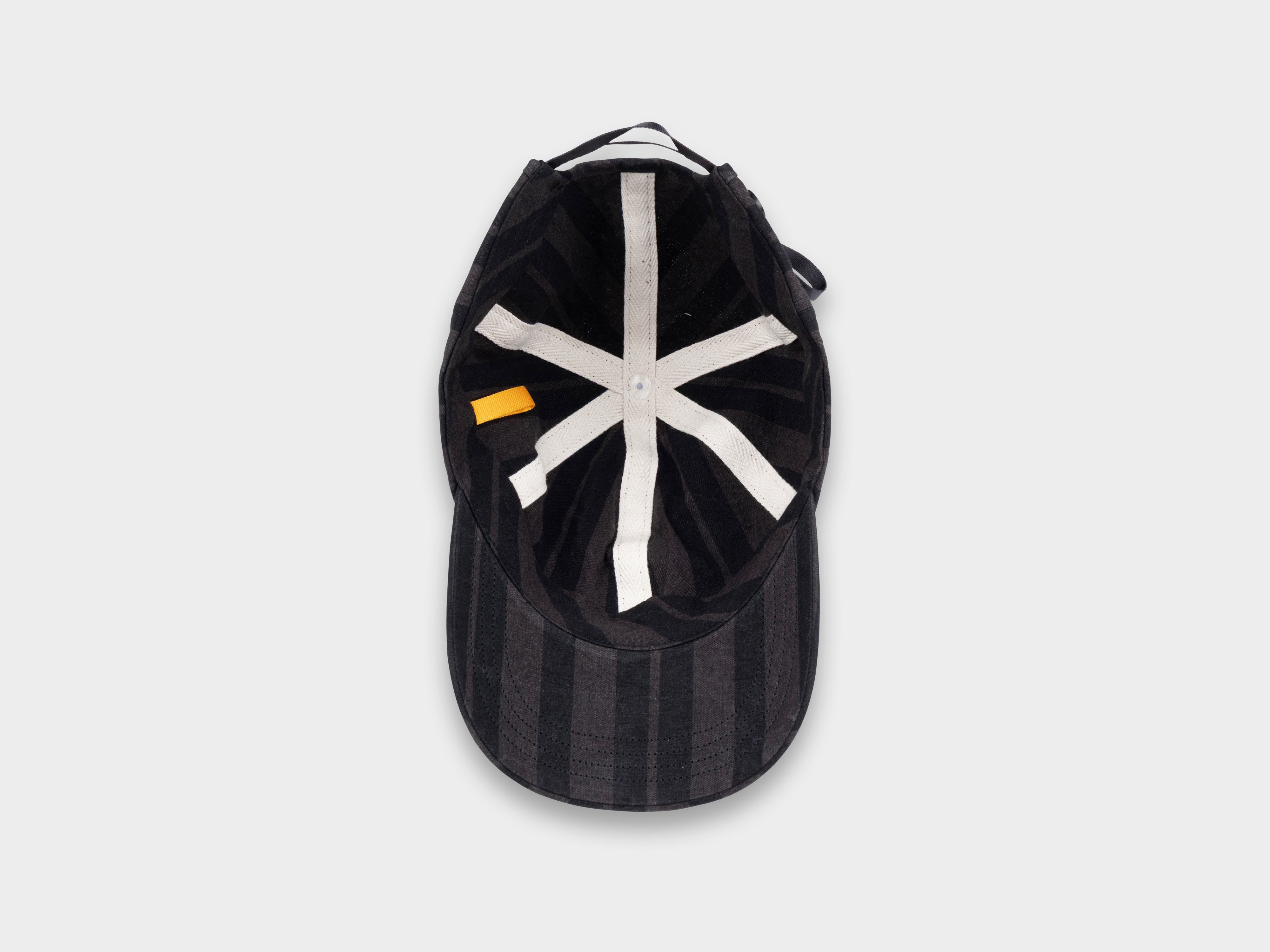 R21C1 "Shallow Cap" Grey Theatre Wax