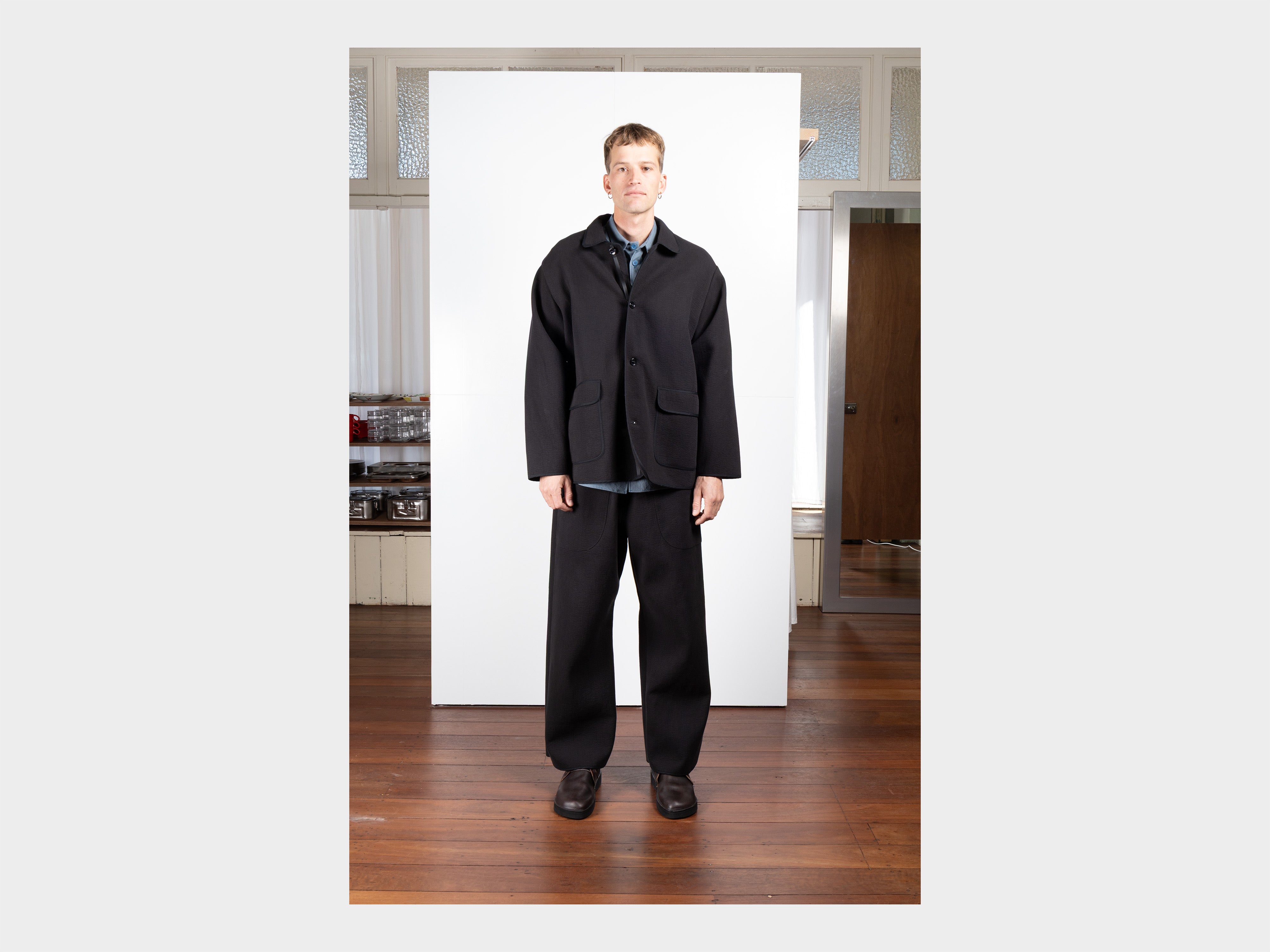 R21O2 "Coverall" Black Ash Nubi