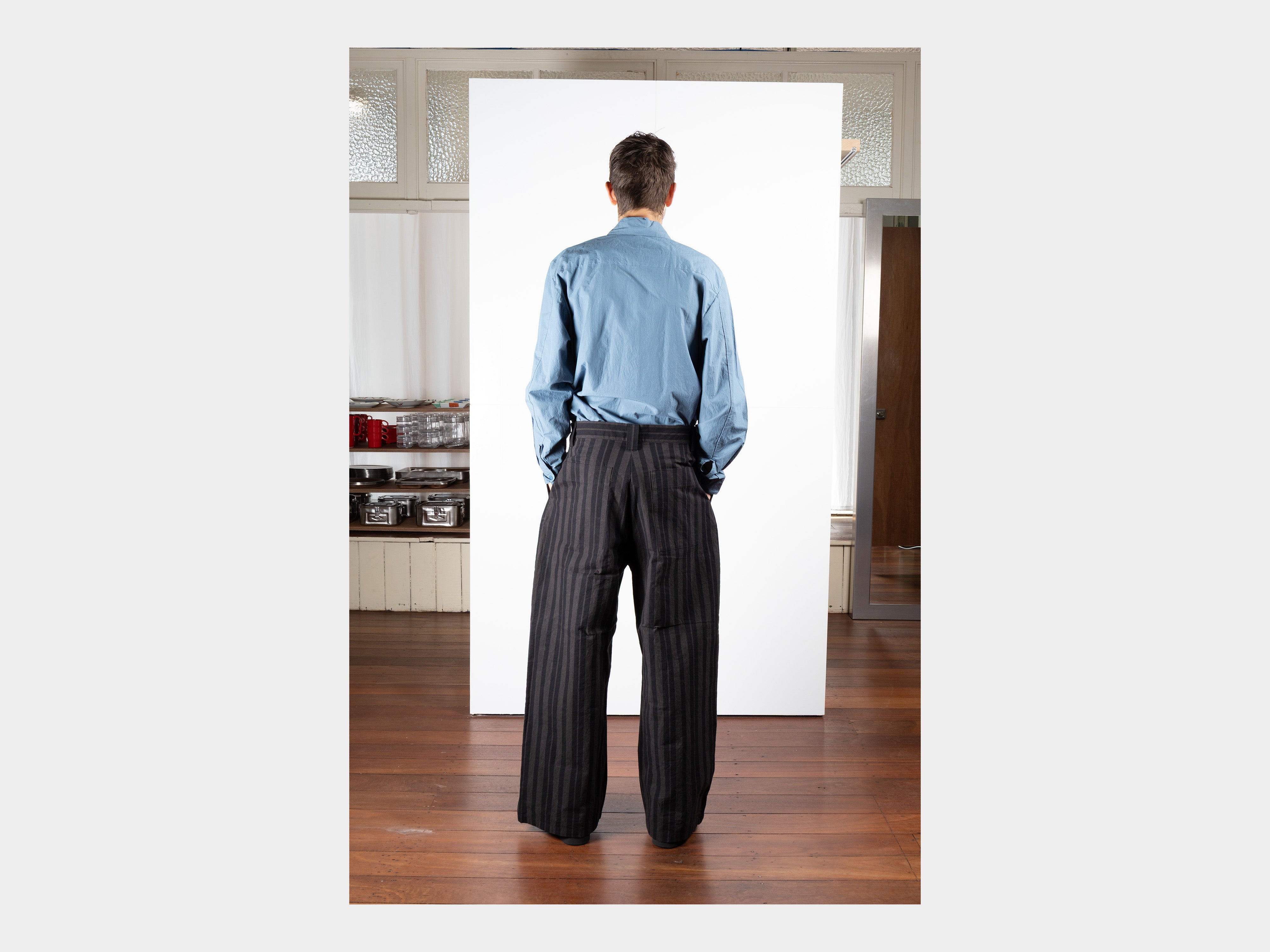 R21P8 "Sail Pants" Grey Theatre Wax