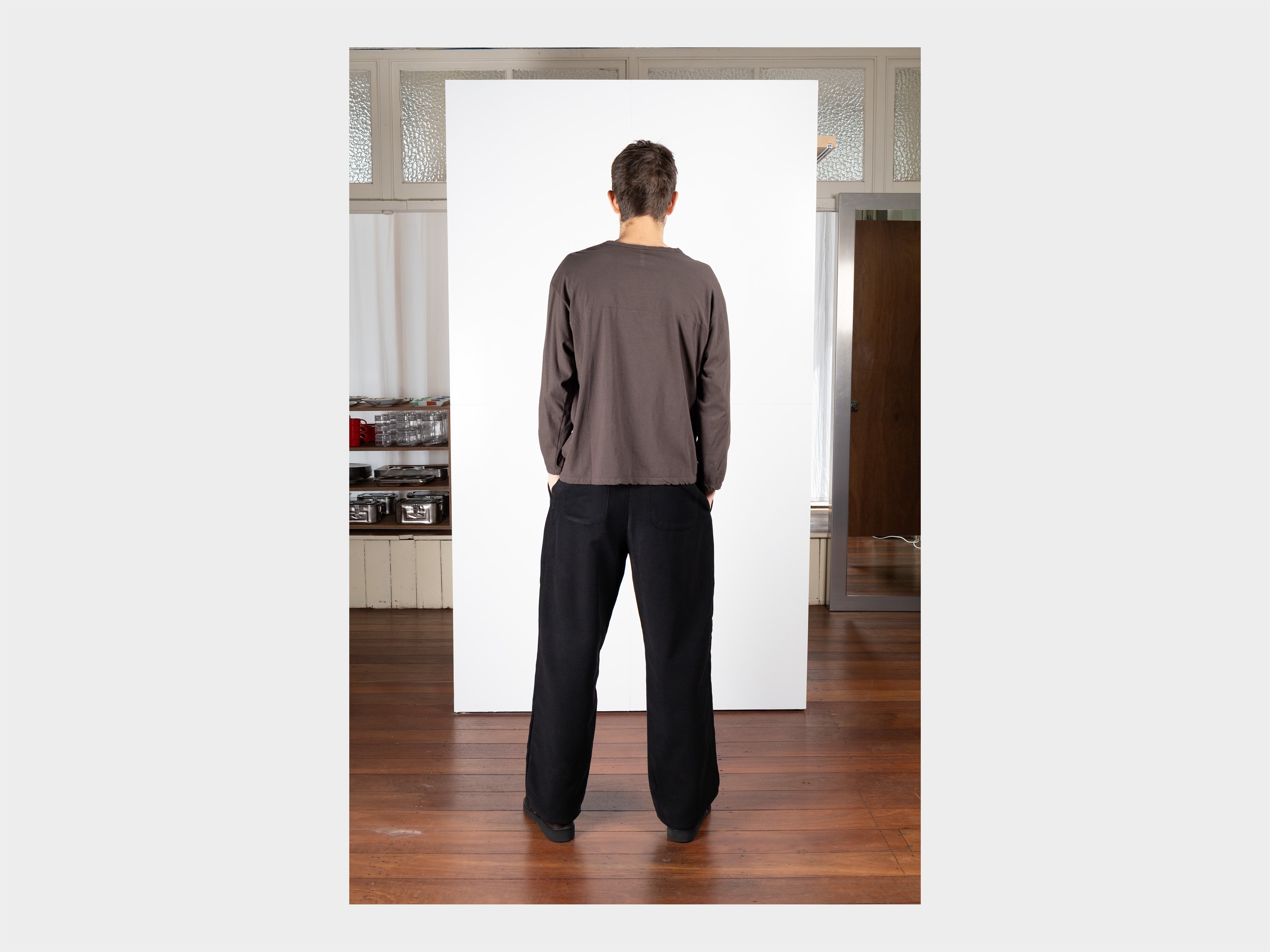 R21T6 "L/S Binder T-Shirt" Carbon