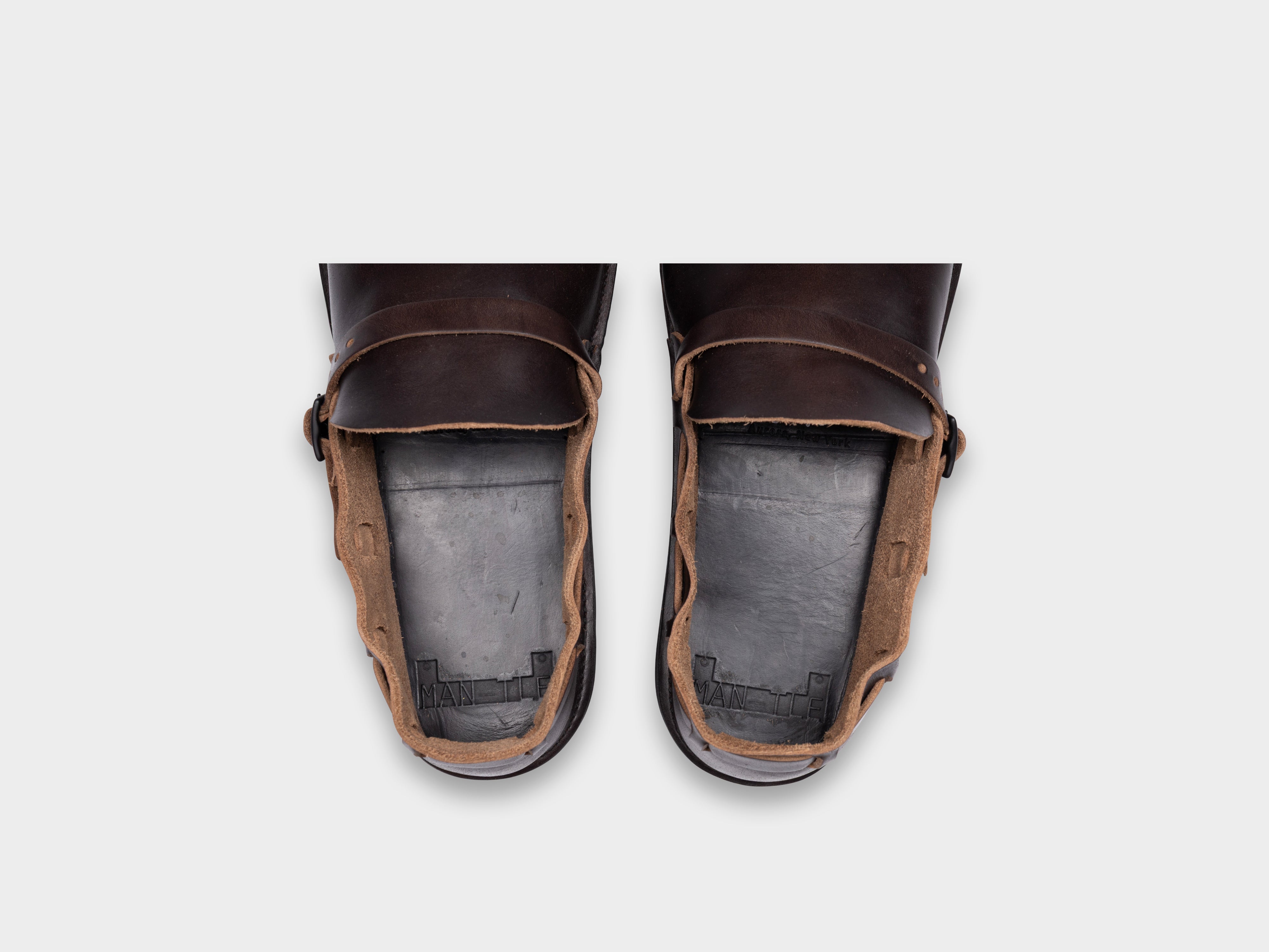 R0V1 "Aurora Low" Hut Horween