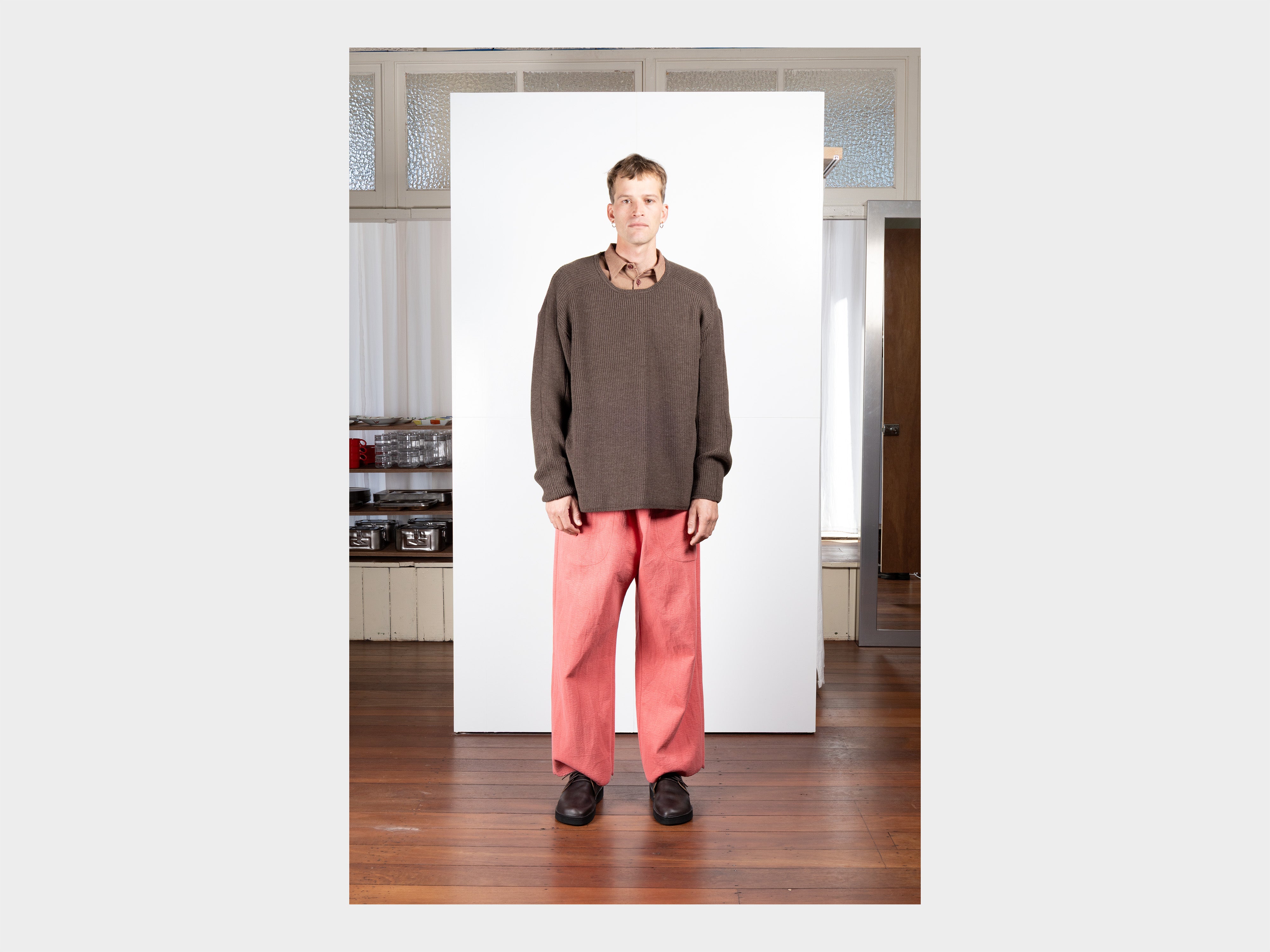 R21Z6 "Machine Knit" Black Sheep