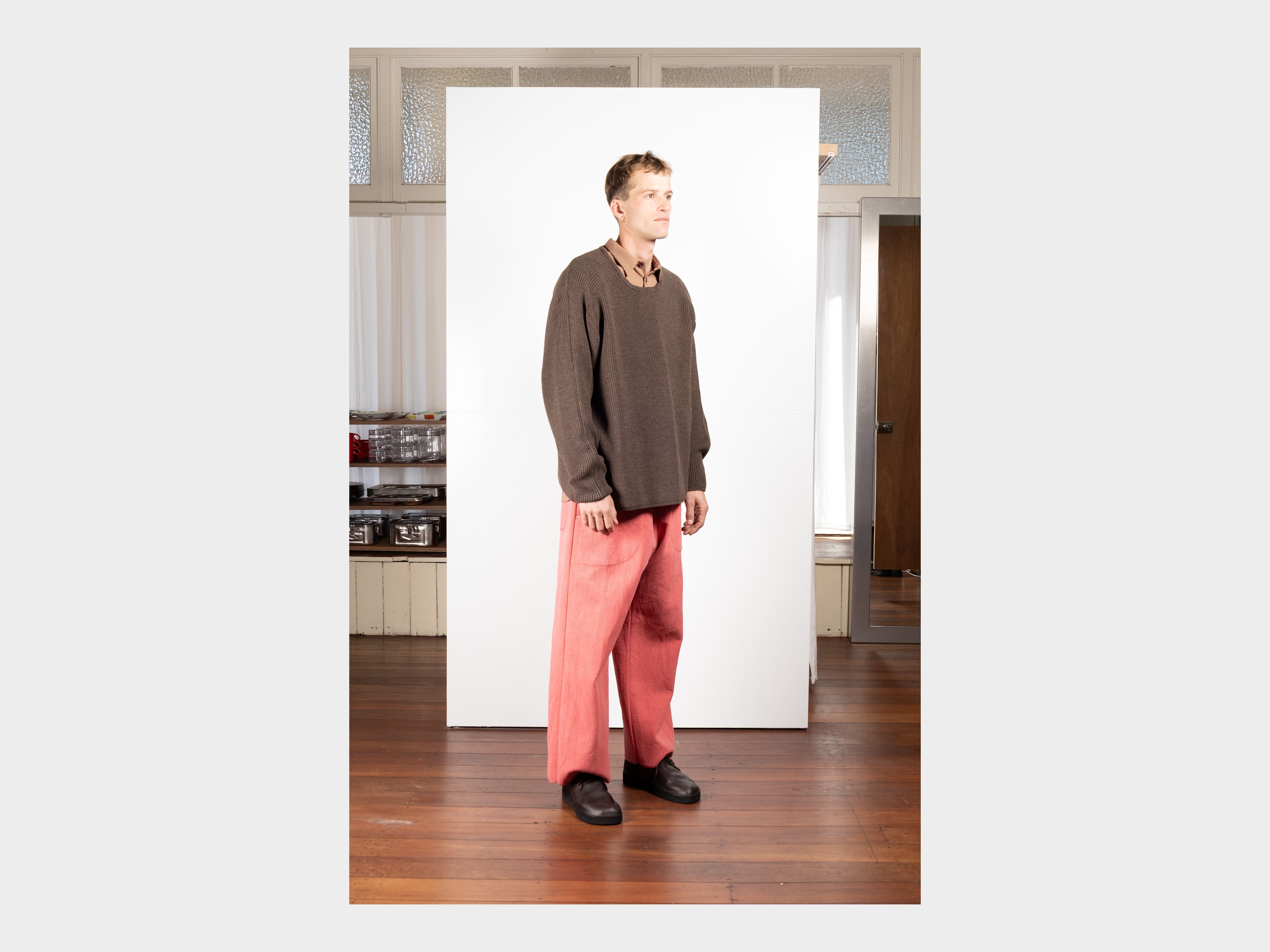 R21Z6 "Machine Knit" Black Sheep