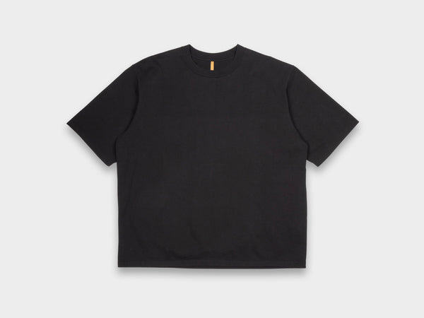 R22T4 "S/S Big T-Shirt" Black