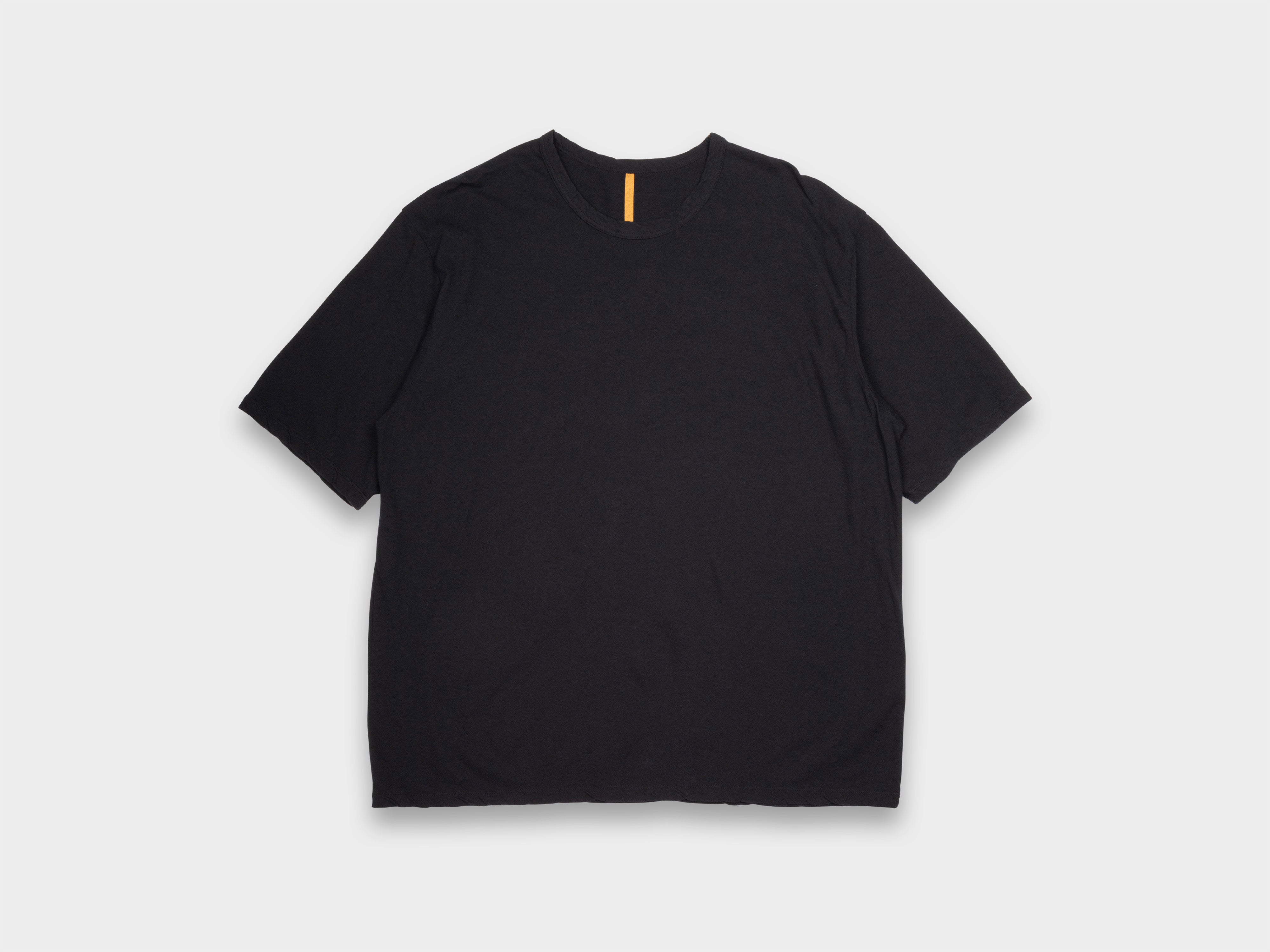R22T5 "S/S Binder T-Shirt" Black
