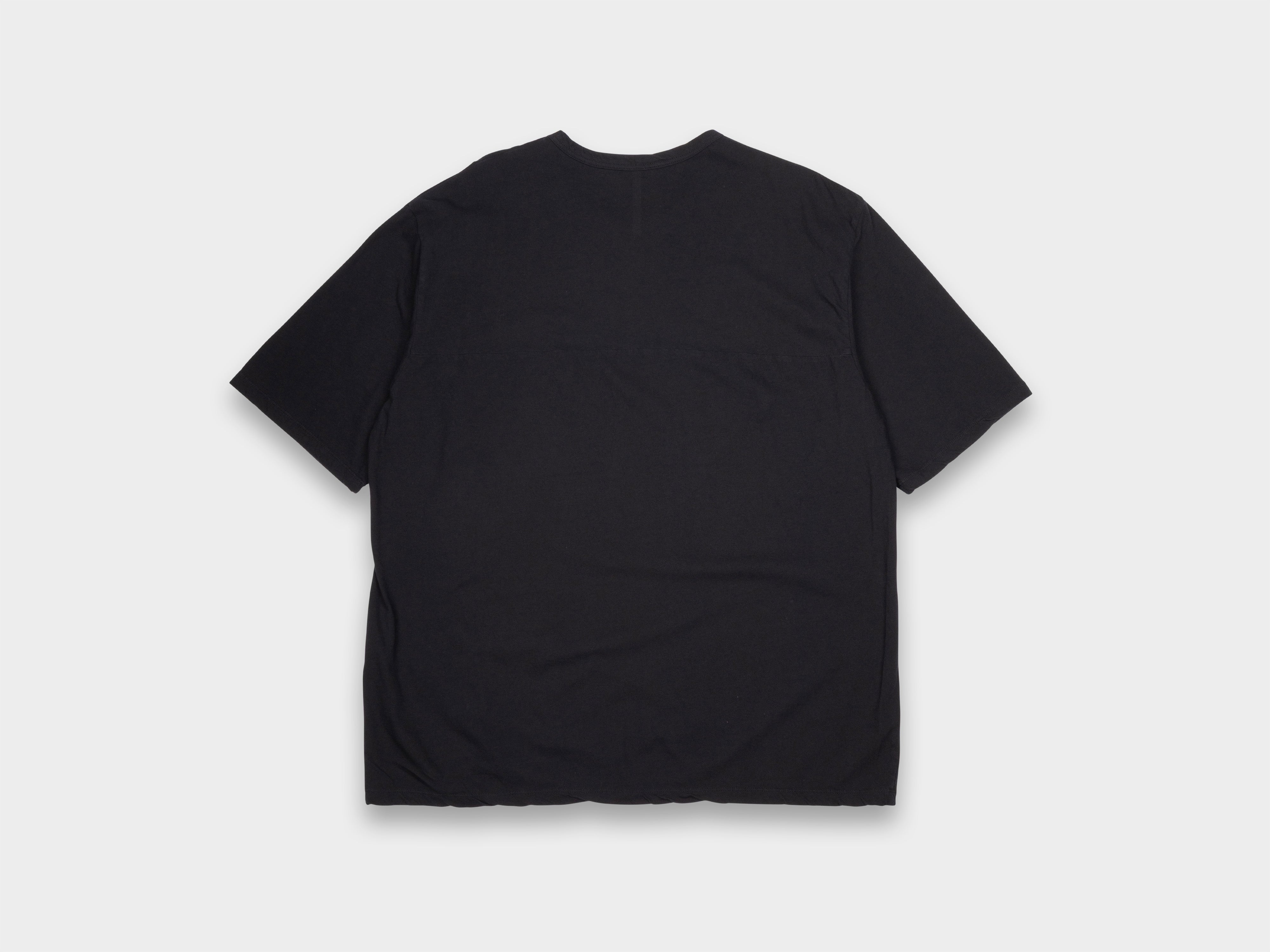 R22T5 "S/S Binder T-Shirt" Black