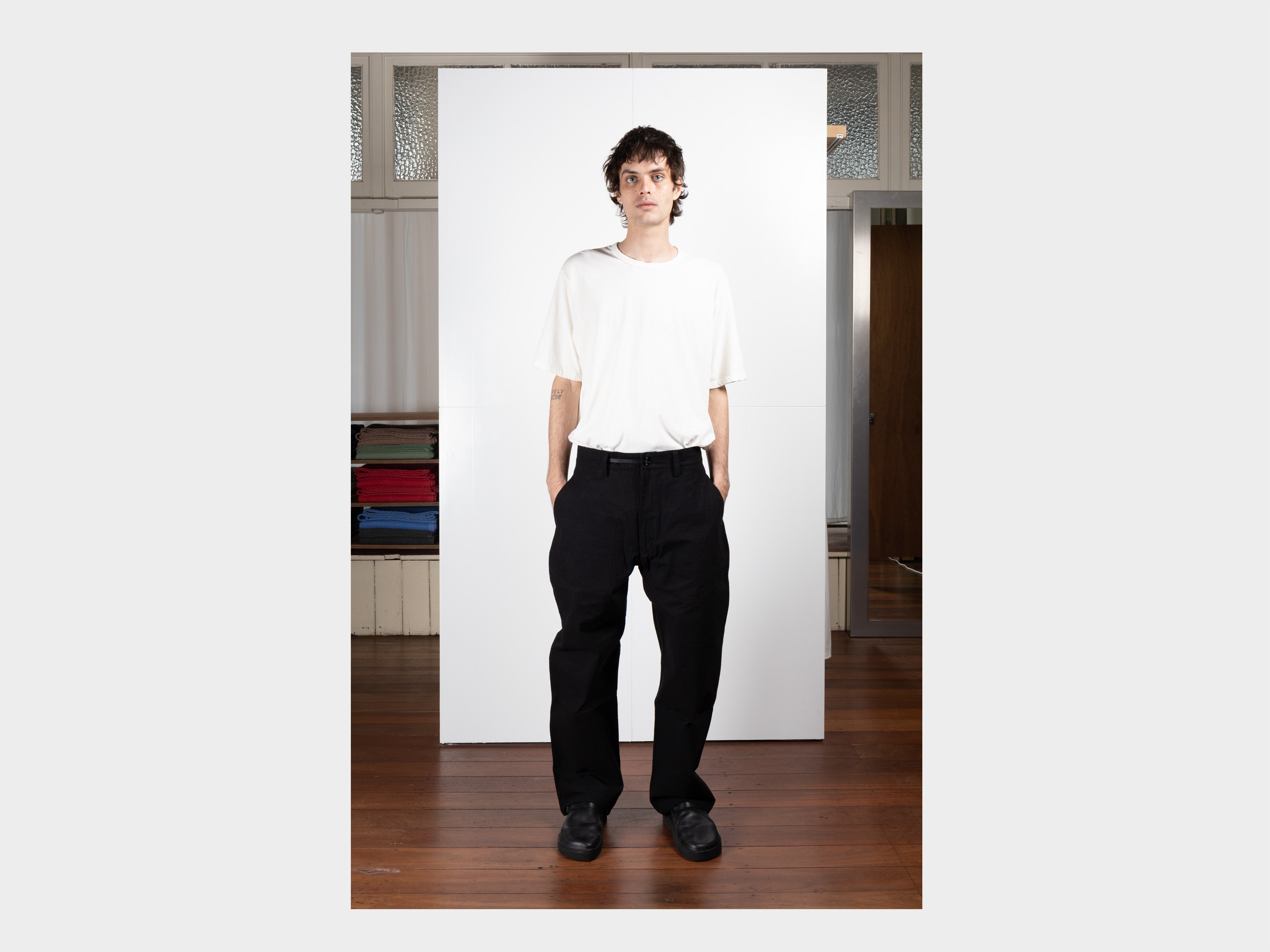 R0P4 "Wide Pants" Black Wax