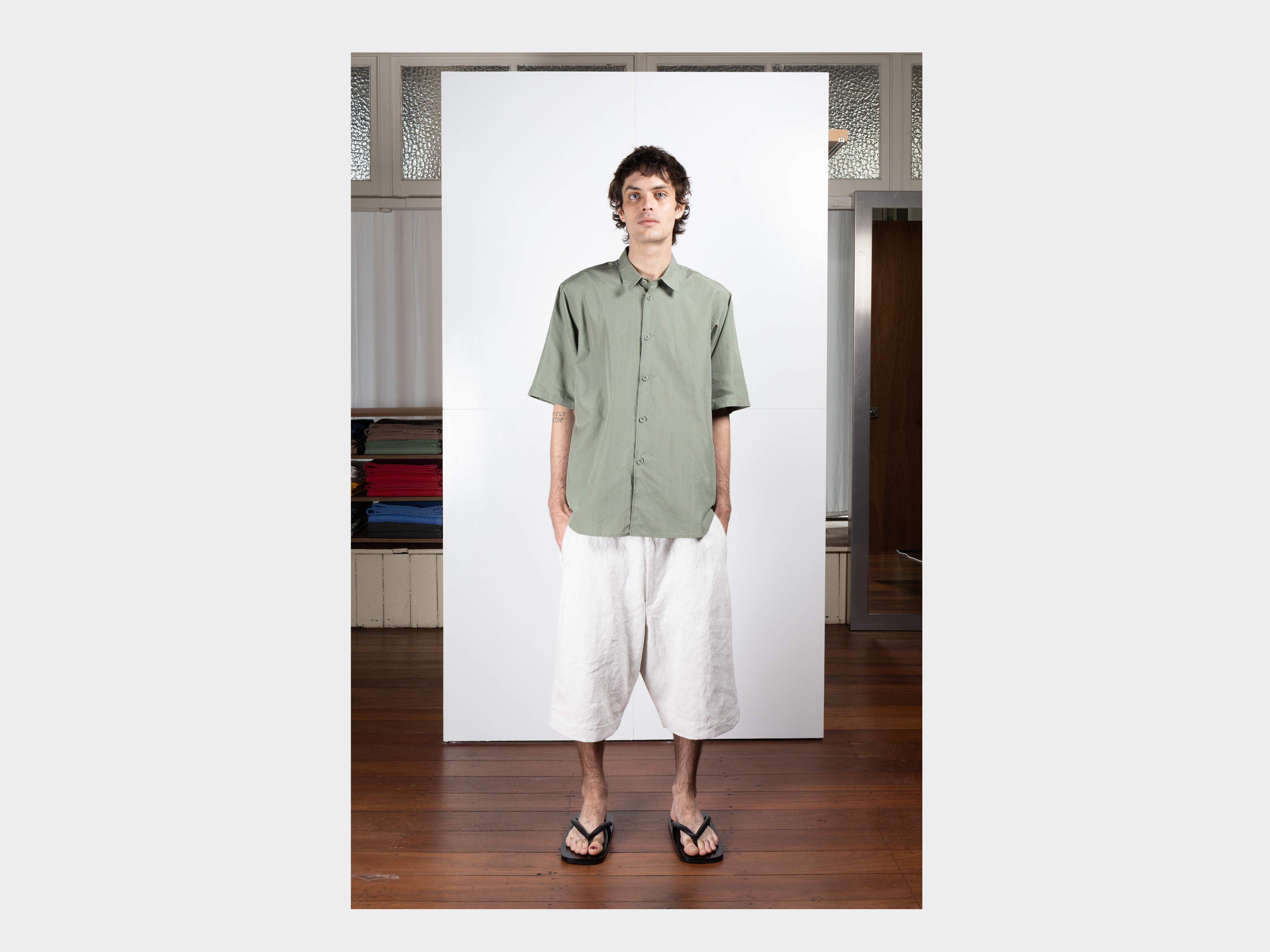 R22S9 "S/S Weather Shirt" Gum Pin